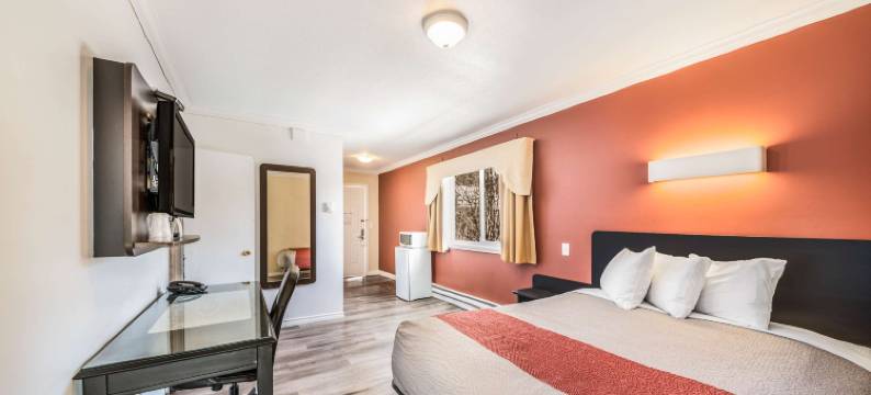 The Revelstoke Gateway Inn图片