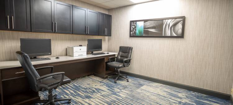 伊丽莎白纽瓦克机场智选假日酒店(Holiday Inn Express Newark Airport – Elizabeth)图片