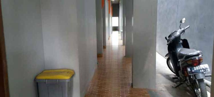 灵塞武-兰蓬都市酒店(Urbanpoint Hotel Syariah Pringsewu Lampung)图片