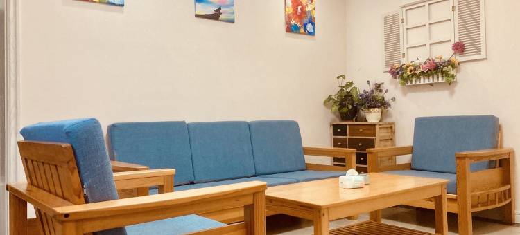 疯丫头贵安名宿公寓(贵江路分店)图片