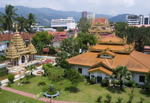 Muji X Tiffany★City+HillView 3Br@Town★NetflixTVBox Hotel Overview