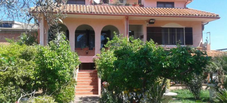 科利亚斯别墅(Villa Corrias)图片