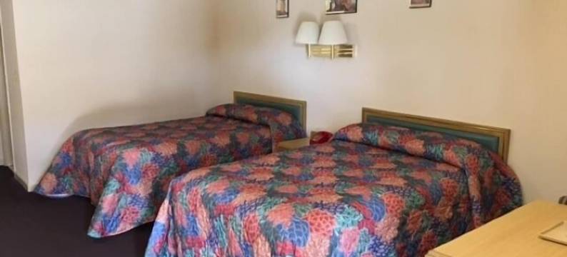 科罗那汽车旅馆(Colonade Motel)图片