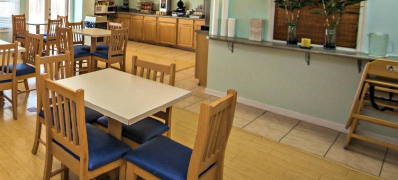 艾兰德旅馆(The Islander Inn)图片