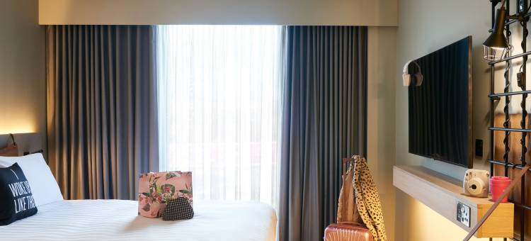 斯劳万豪Moxy酒店(Moxy Slough)图片