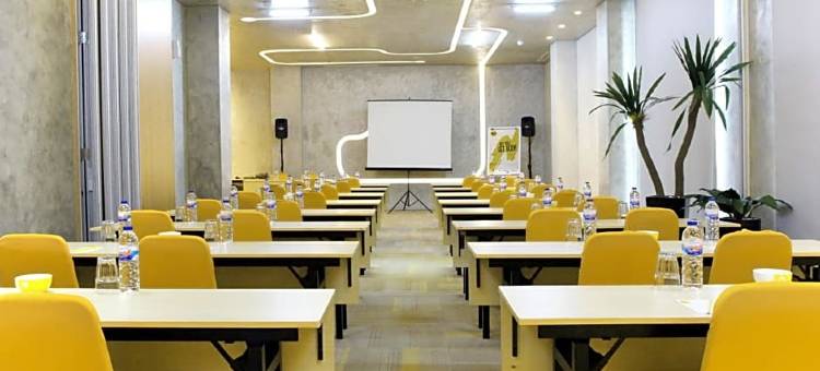 杰默萨里叶露酒店(Yello Hotel Jemursari)图片