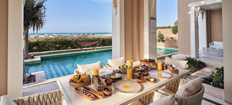 阿布扎比萨迪亚特岛瑞克索斯别墅俱乐部(Club Privé by Rixos Saadiyat)图片