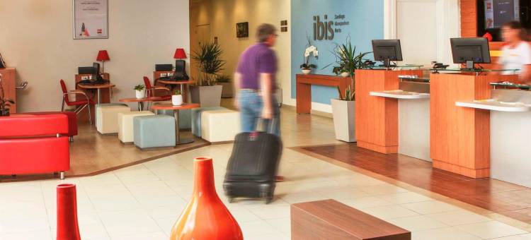 宜必思圣地亚哥拉斯孔德斯酒店(Ibis Santiago Las Condes)图片