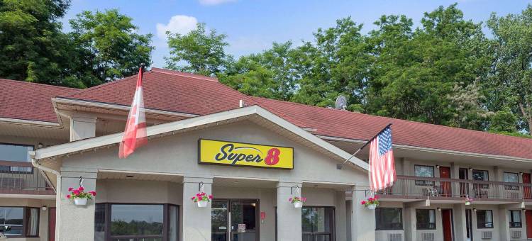 尼亚加拉瀑布北速8酒店(Super 8 by Wyndham Niagara Falls North)图片