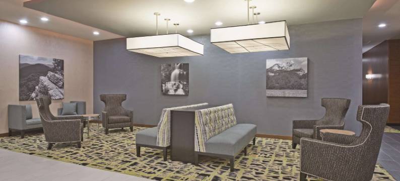 摩根敦拉昆塔温德姆套房酒店(La Quinta Inn & Suites by Wyndham Morgantown)图片