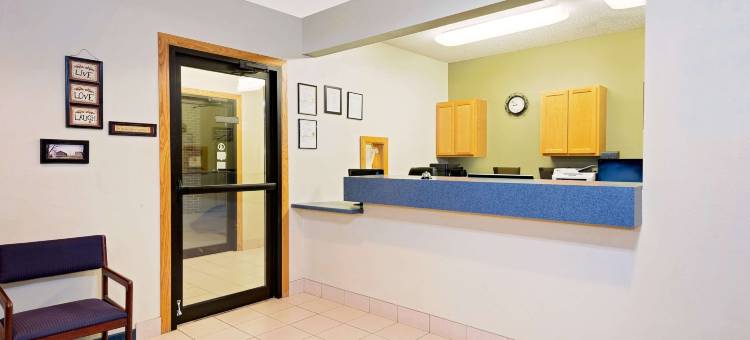 埃默茨堡温德姆速8酒店(Super 8 by Wyndham Emmetsburg)图片