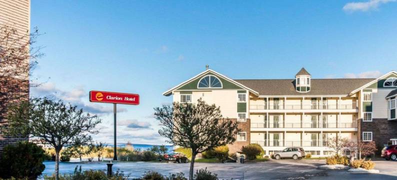 马琪那市克拉丽奥海滨酒店(Clarion Hotel Beachfront)图片