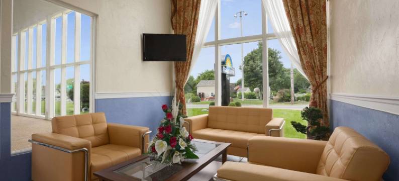 西雅茅斯/海恩尼斯科德角地区戴斯酒店(Days Inn by Wyndham West Yarmouth/Hyannis Cape Cod Area)图片