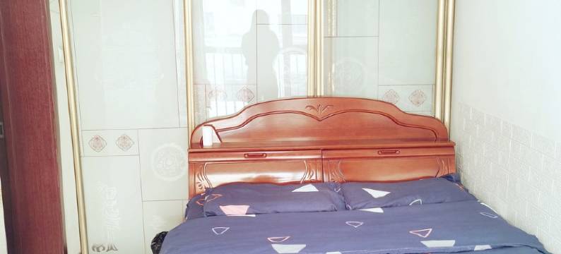 海伦鸿福家庭式公寓(福民路分店)图片