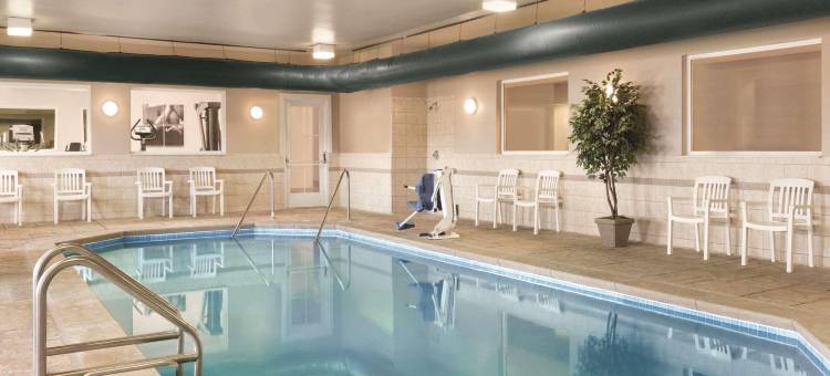 印第安纳波利斯机场南丽怡酒店(Country Inn & Suites by Radisson, Indianapolis Airport South, IN)图片