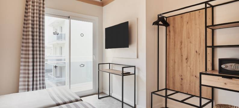 滨海略雷特帐篷(Tent Lloret de Mar)图片