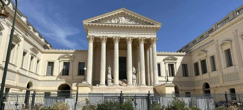 基里亚德酒店-蒙彼利埃中央安蒂格纳(Kyriad Montpellier Centre - Antigone)图片