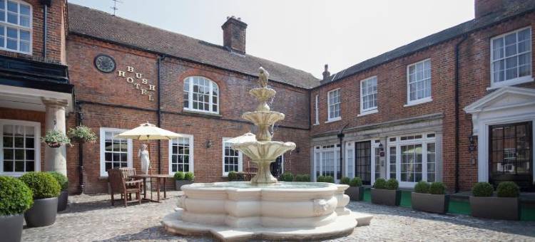 法恩罕布什酒店(Bush Hotel Farnham)图片