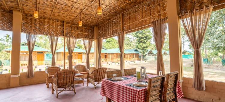 习性自然狩猎犀牛(Habitas Rhino by Nature Hunt)图片