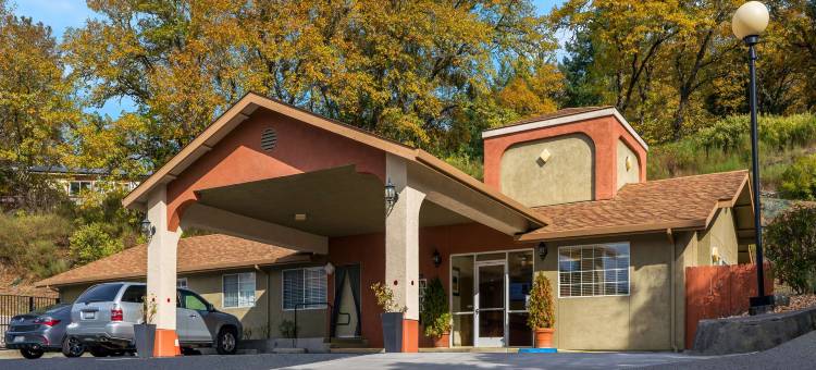 威利茨贝斯特韦斯特酒店(Best Western Willits Inn)图片