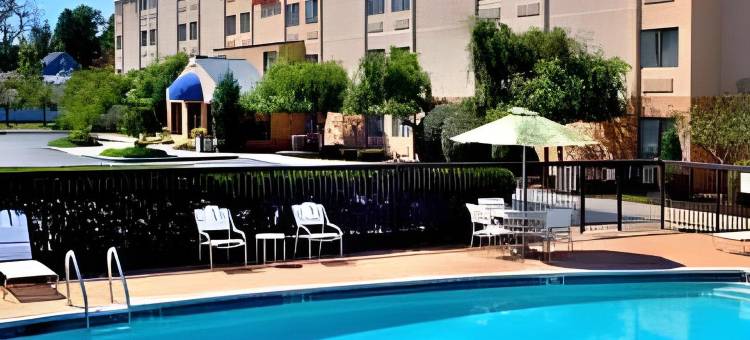 曼彻斯特波士顿地区机场万枫酒店(Fairfield Inn Manchester-Boston Regional Airport)图片