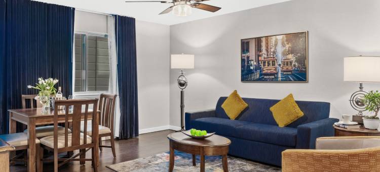 渔人码头套房酒店(Suites at Fisherman's Wharf)图片