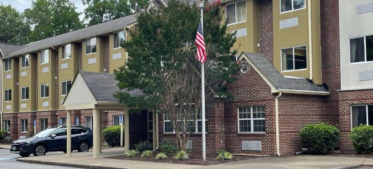 Microtel Inn & Suites by Wyndham Newport News Airport图片