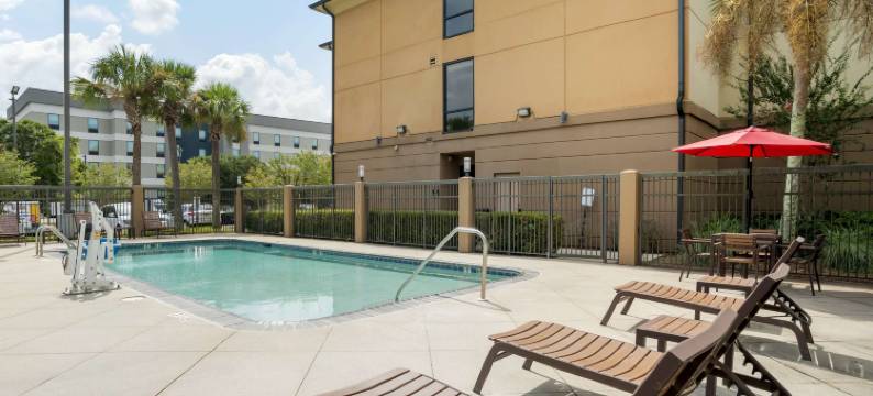 代弗尼贝斯特韦斯特优质套房酒店(Best Western Plus Daphne Inn  Suites)图片