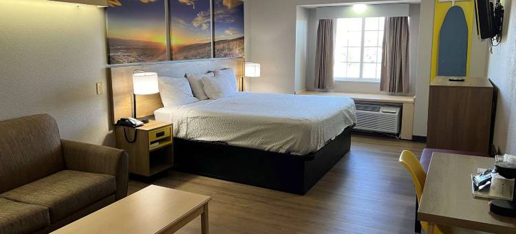 哈钦森温德姆戴斯套房酒店(Days Inn & Suites by Wyndham Hutchinson)图片