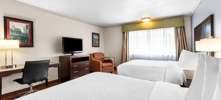 Best Western Plus Parkway Inn图片