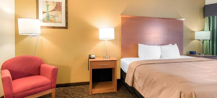 希彭斯堡大学凯隆套房酒店(Clarion Hotel & Suites University-Shippensburg)图片