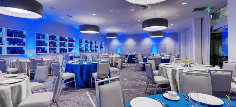 希尔顿安泊酒店-罗利克拉柏特里(Embassy Suites by Hilton Raleigh Crabtree)图片