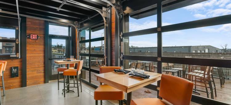 鹅卵石酒店和套房 - 林登(Cobblestone Hotel & Suites - Lynden)图片