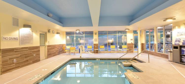 欧克莱尔奇珀瓦福尔斯万枫酒店及套房(Fairfield Inn & Suites Eau Claire Chippewa Falls)图片