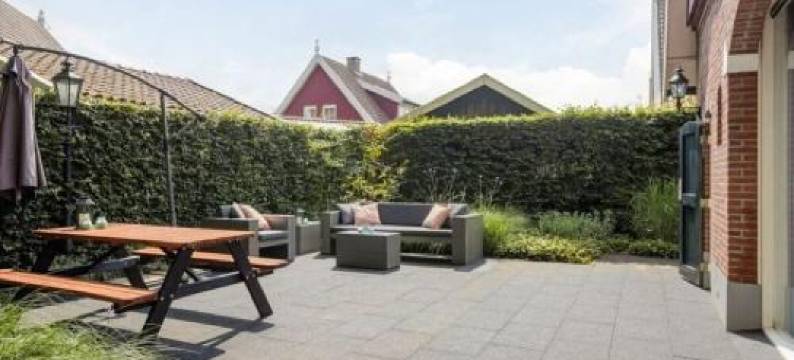 Winterswijk 现代度假屋(Winterswijk Modern Retreat)图片