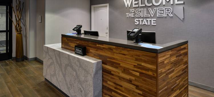 拉斯维加斯机场欢朋套房酒店(Hampton Inn & Suites Las Vegas Airport)图片