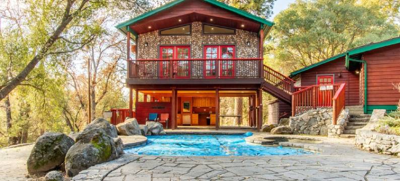 Perfect for Family Gatherings: Lakeside Beauty - 6Bdrm with Pool & Spa图片