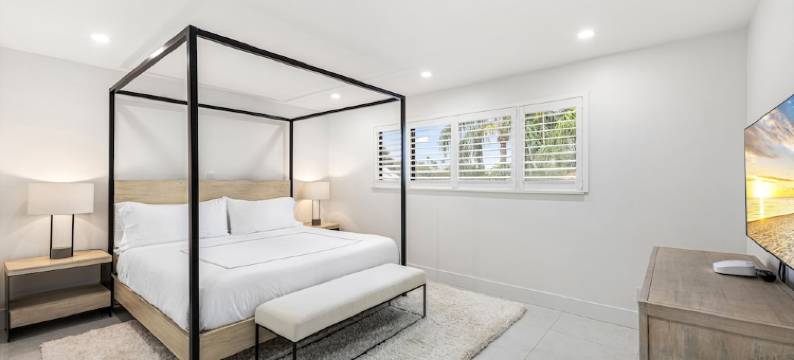 New Home on PGA National Golf Course with Private Hot Tub by Guaranteed Rental®图片