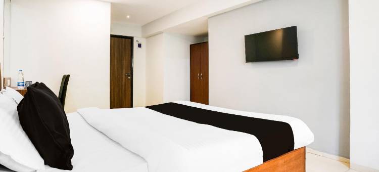 孟买国际机场联排别墅(Super Townhouse Marol Near Mumbai Airport Formerly Ace Residency)图片