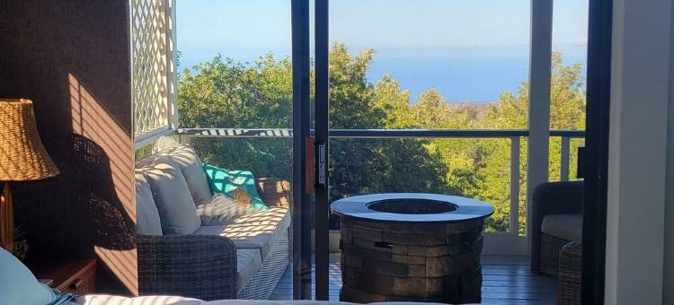 Big Private Mt. Home Minutes to Volcanos National ParkMyra's Blue Hawaii House图片