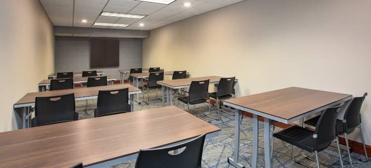 智选假日套房酒店大急流北(Holiday Inn Express & Suites Grand Rapids-North)图片