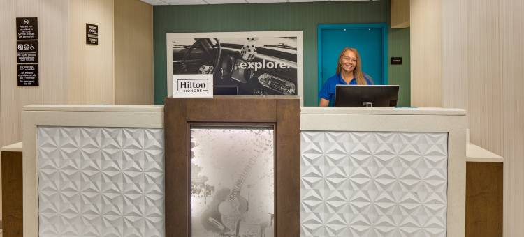 纳什维尔机场欢朋套房酒店(Hampton Inn & Suites Nashville-Airport)图片