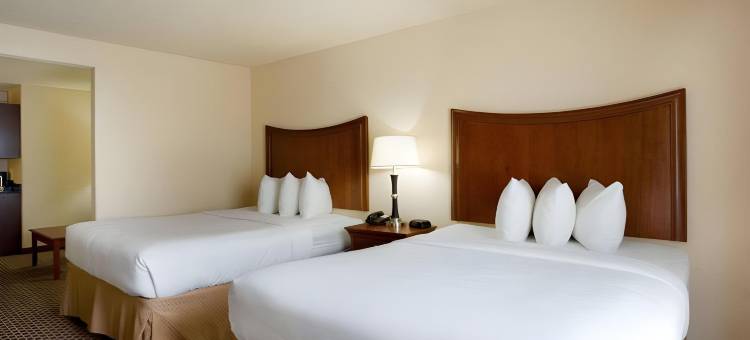 品质套房酒店亨茨维尔大学附近(Quality Suites Huntsville Near University)图片