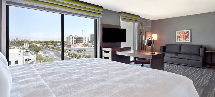 拉斯维加斯会议中心欢朋套房酒店(Hampton Inn & Suites Las Vegas Convention Center)图片