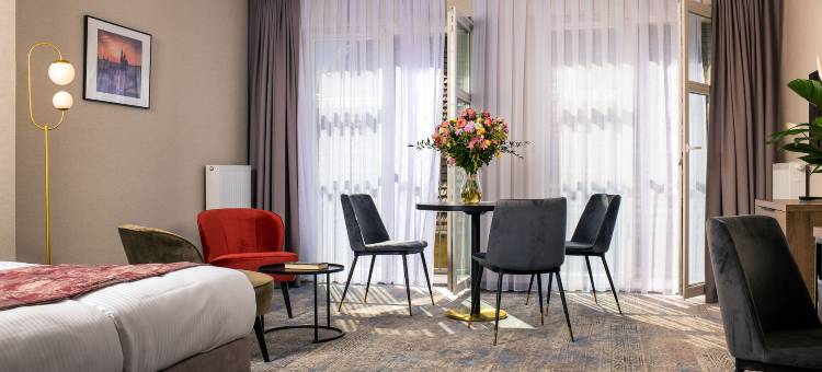 MR67 梅耶拉·拉帕波塔(MR67 Mayera Rapaporta)图片