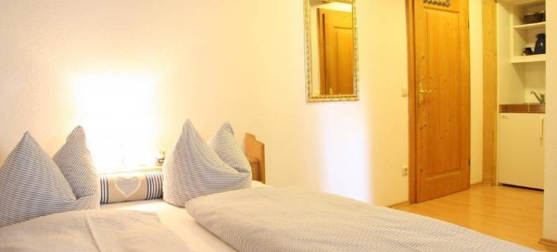 加斯特豪斯菲斯彻罗索酒店(Gasthaus Fischerrosl)图片