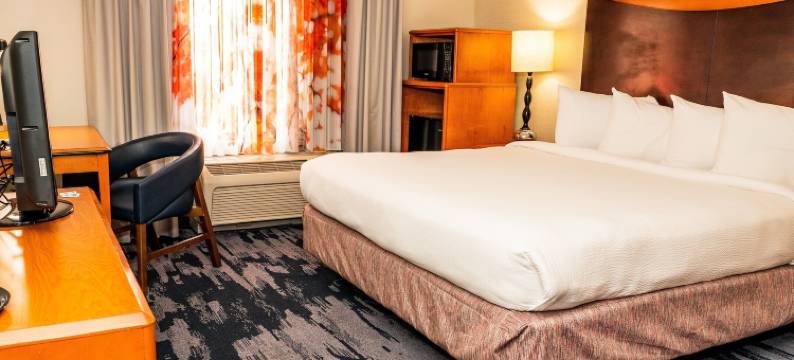 圣安东尼奥阿拉莫广场/会展中心万枫酒店及套房(Fairfield Inn & Suites San Antonio Alamo Plaza/Convention Center)图片