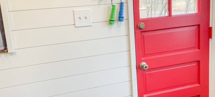 Lakefront Relaxation and Stunning Views - Charming Glamping Escape图片