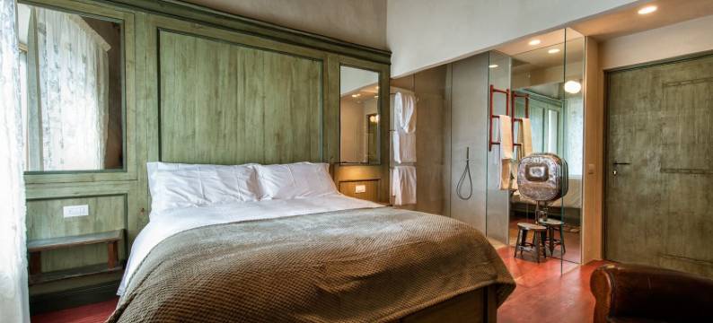 乔格里亚洛坎达弗兰西住宿加早餐旅馆(Drogheria e Locanda Franci)图片