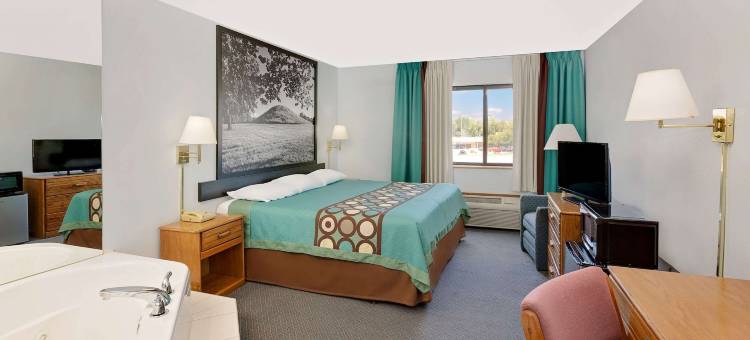 马克姆速8酒店(Super 8 by Wyndham Macomb)图片